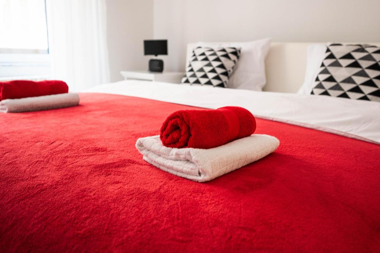 Bright And Modern 1Bdr Apartment In The Center Szarajevó Kültér fotó